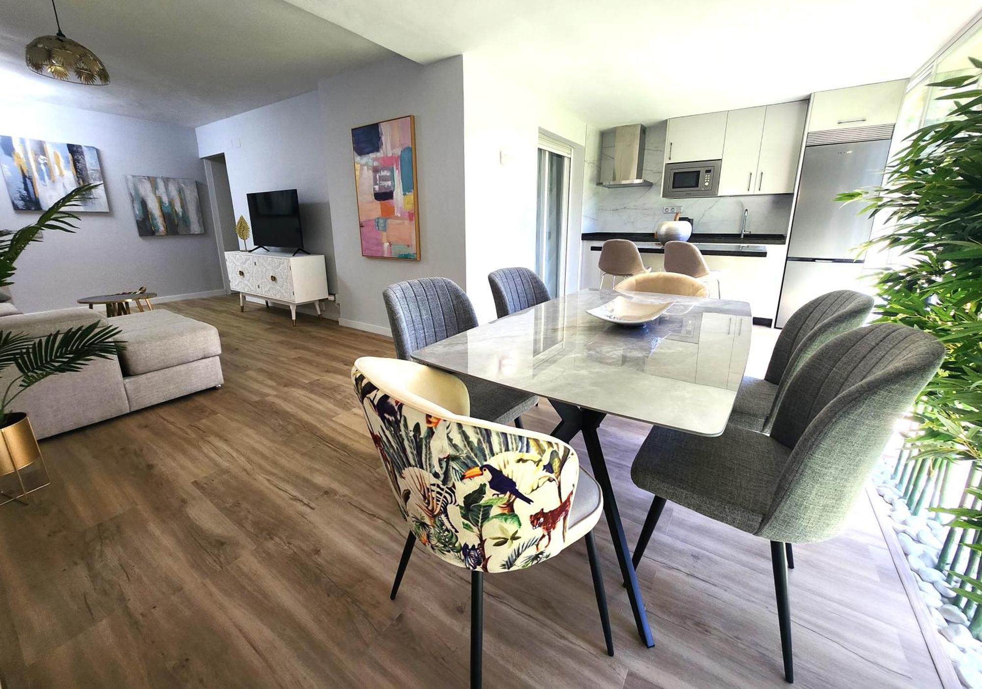 Ansa Beach Apartment - Cabopino, Marbella - Garden Level Eksteriør bilde